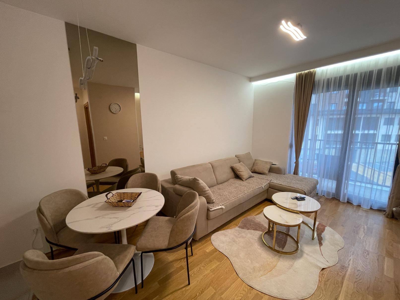 Stan sa garažom u zgradi sa spa - Prodaja stan - Zlatibor